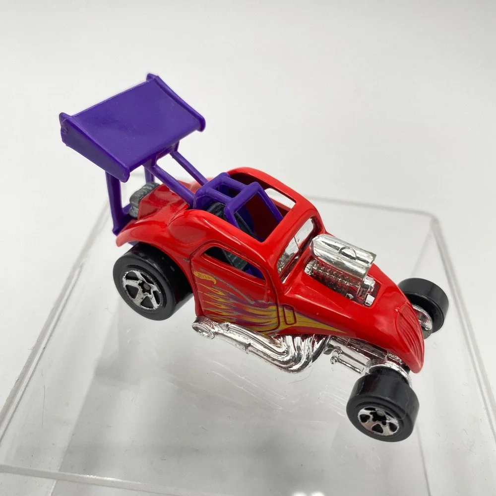 Hot‎ Wheels 1999 Fiat 500 C Red Diecast Toy Car Purple Spoiler Kids